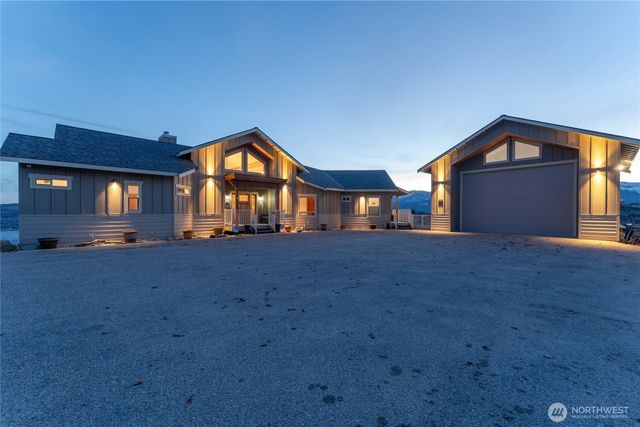 449 Lakayuse Road, Manson, WA 98831