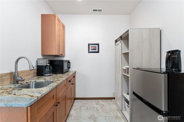 449 Lakayuse Road, Manson, WA 98831