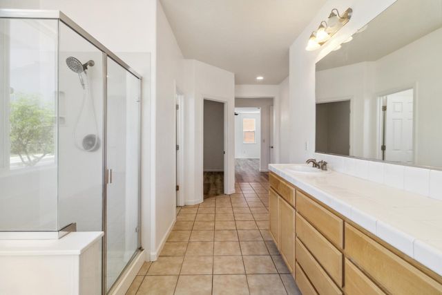 1015 Lucio St, Manteca, CA 95336