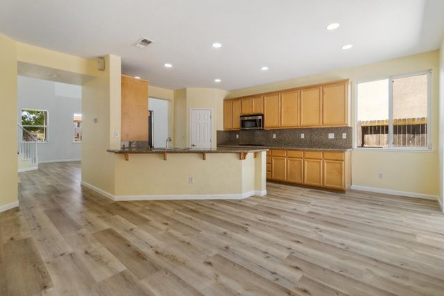 1015 Lucio St, Manteca, CA 95336