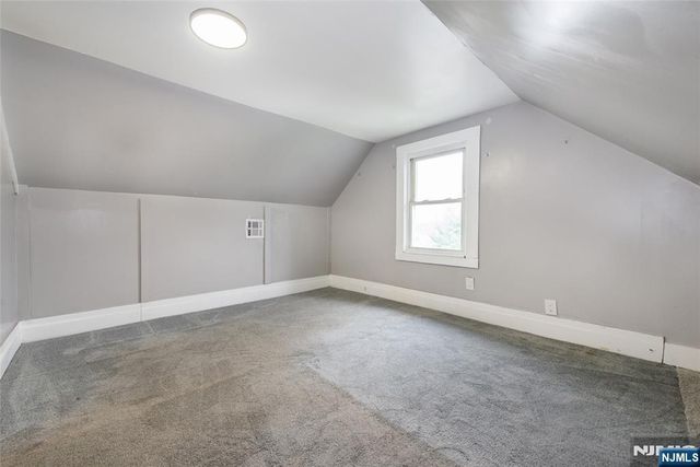 22 Comfort Place, Clifton, NJ 07011
