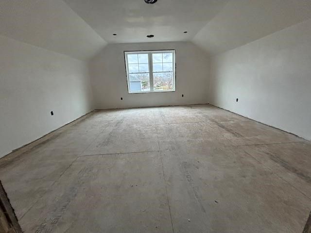 20 Doreen Court, Cranston, RI 02921