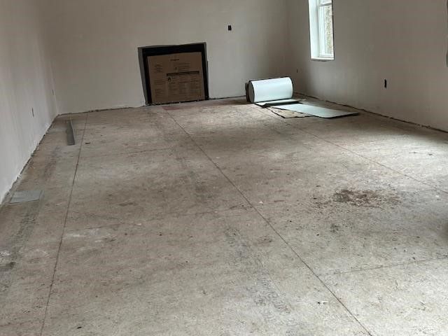 20 Doreen Court, Cranston, RI 02921