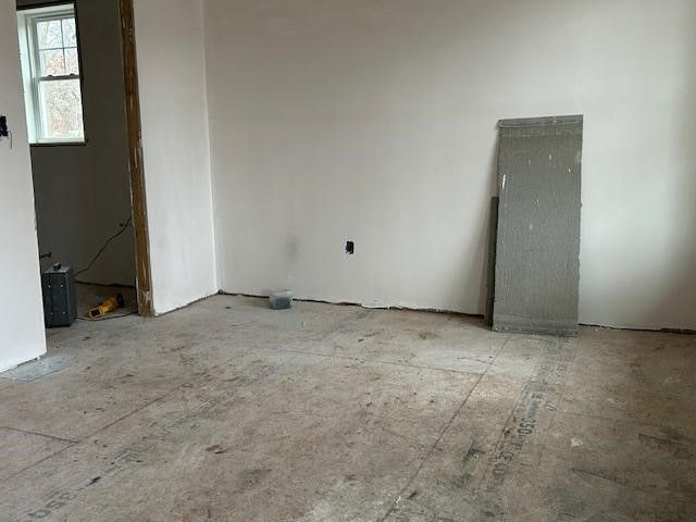 20 Doreen Court, Cranston, RI 02921