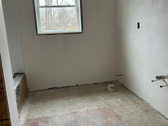 20 Doreen Court, Cranston, RI 02921