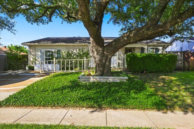 6305 Magnolia Lane, Rowlett, TX 75089