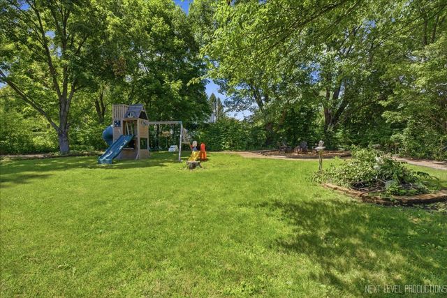 5N638 Jens Jensen Lane, St. Charles, IL 60175