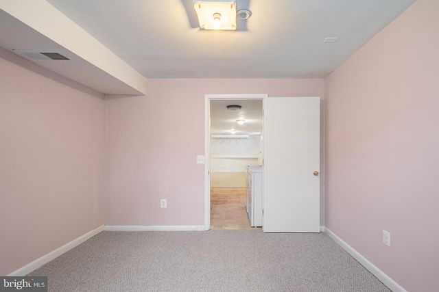 1103 BURWICK DR, Herndon, VA 20170