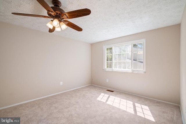 1103 BURWICK DR, Herndon, VA 20170