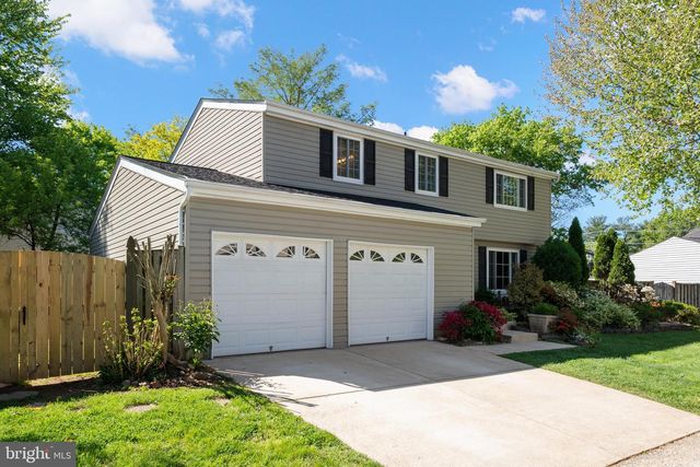 1103 BURWICK DR, Herndon, VA 20170