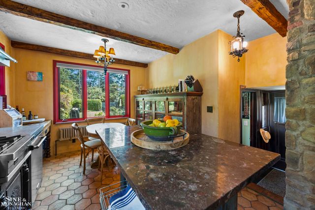 726 Westchester Road, Grosse Pointe Park, MI 48230