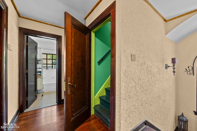 726 Westchester Road, Grosse Pointe Park, MI 48230