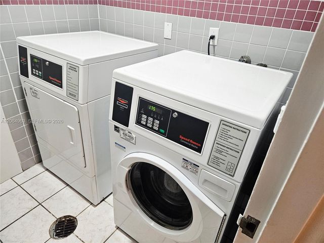 2620 NE 135th Street 426, North Miami, FL 33181