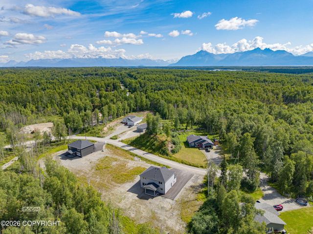 3060 W Wintergreen Drive, Wasilla, AK 99623