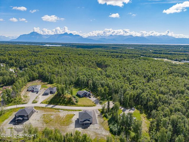 3060 W Wintergreen Drive, Wasilla, AK 99623