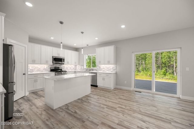 3060 W Wintergreen Drive, Wasilla, AK 99623