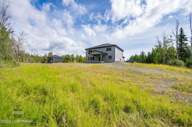 3060 W Wintergreen Drive, Wasilla, AK 99623