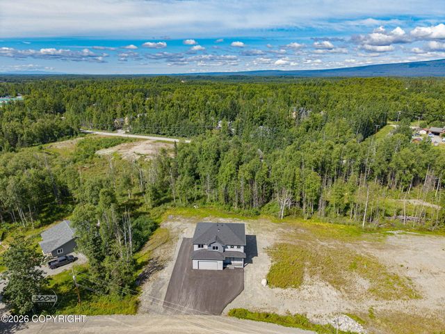 3060 W Wintergreen Drive, Wasilla, AK 99623