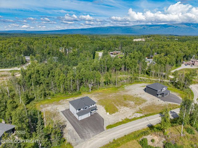 3060 W Wintergreen Drive, Wasilla, AK 99623
