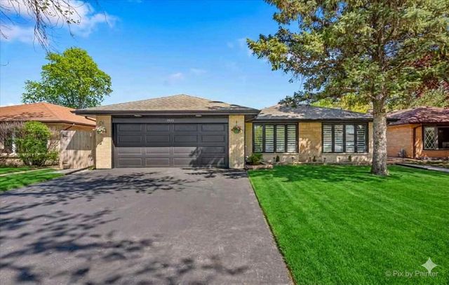 1535 Marshall Drive, Des Plaines, IL 60018