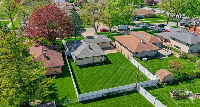 1535 Marshall Drive, Des Plaines, IL 60018