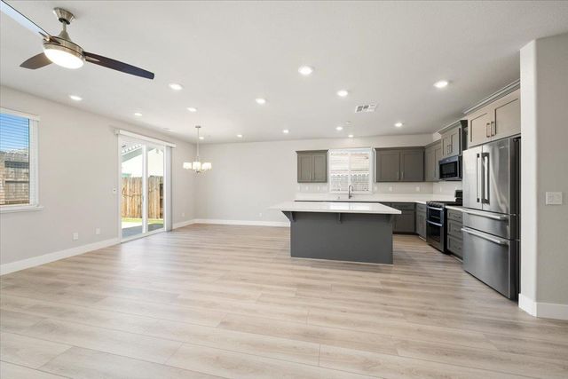 620 Buffalo Trail Ct, Rocklin, CA 95765