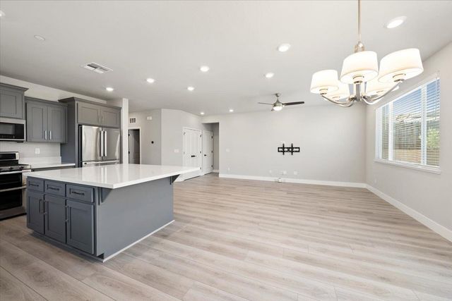 620 Buffalo Trail Ct, Rocklin, CA 95765