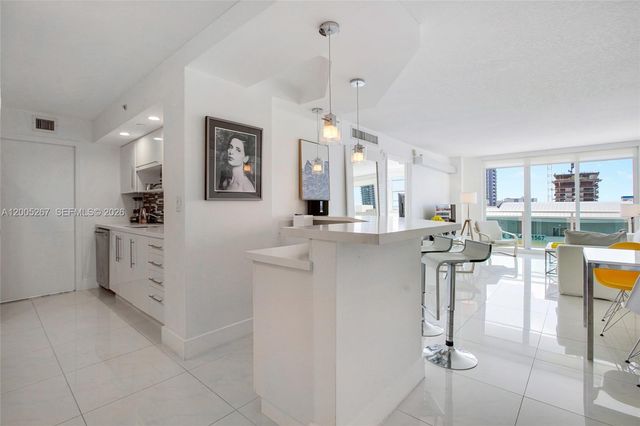 6917 Collins Ave 820, Miami Beach, FL 33141