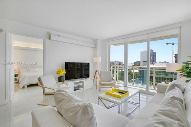 6917 Collins Ave 820, Miami Beach, FL 33141