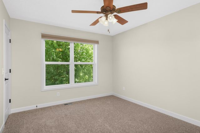 16615 52nd Avenue N, Plymouth, MN 55446