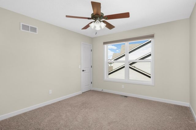 16615 52nd Avenue N, Plymouth, MN 55446