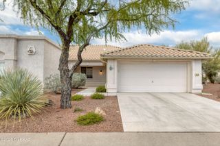 1440 W Bridalveil Place, Tucson, AZ 85737