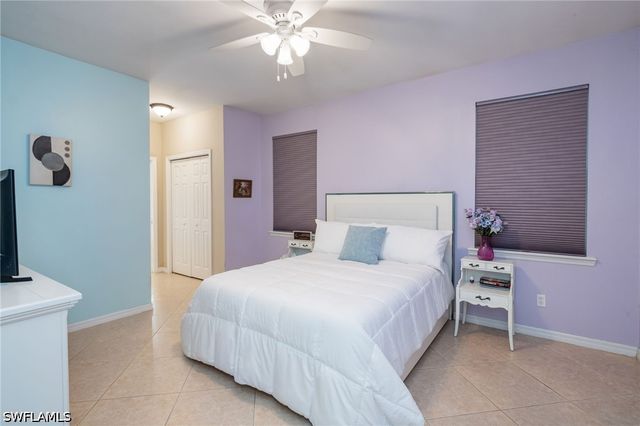 3720 52nd AVE NE, Naples, FL 34120