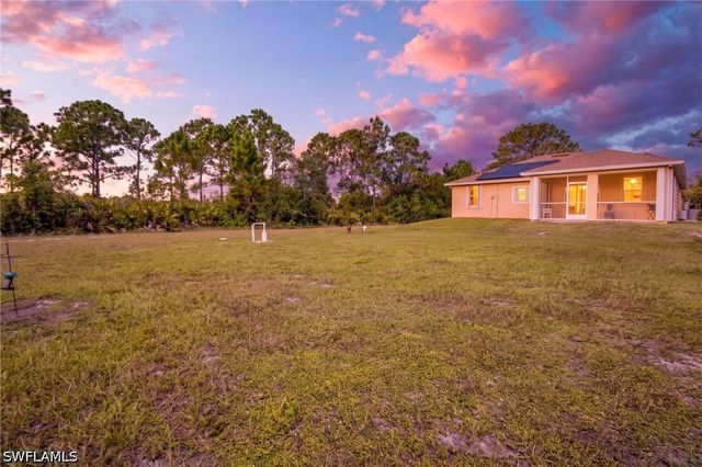 3720 52nd AVE NE, Naples, FL 34120