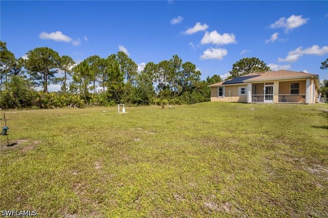 3720 52nd AVE NE, Naples, FL 34120