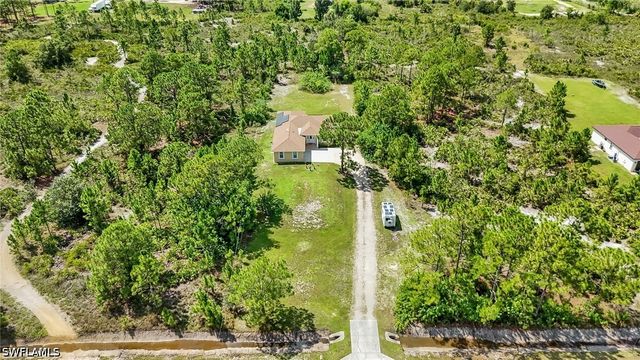 3720 52nd AVE NE, Naples, FL 34120