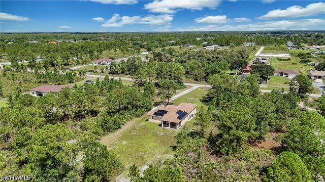 3720 52nd AVE NE, Naples, FL 34120