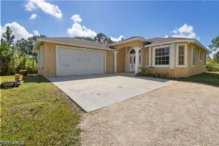 3720 52nd AVE NE, Naples, FL 34120