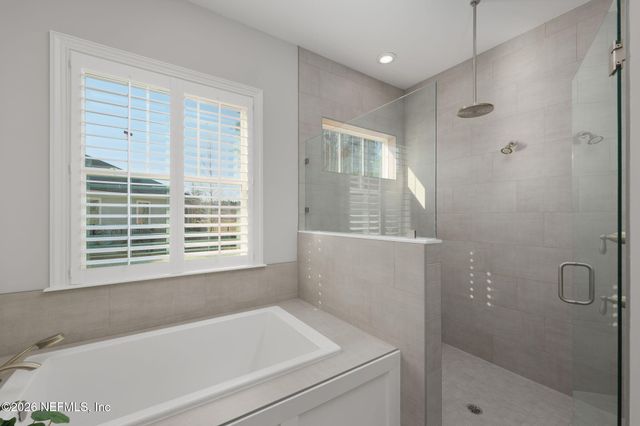 146 WOODBAY Court, St. Johns, FL 32259