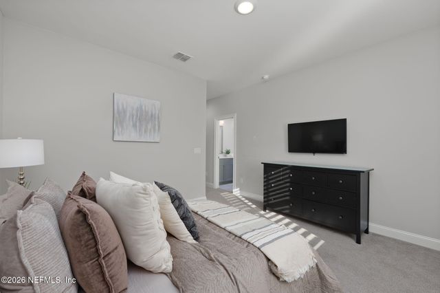 146 WOODBAY Court, St. Johns, FL 32259