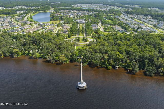 146 WOODBAY Court, St. Johns, FL 32259