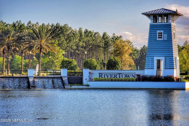 146 WOODBAY Court, St. Johns, FL 32259