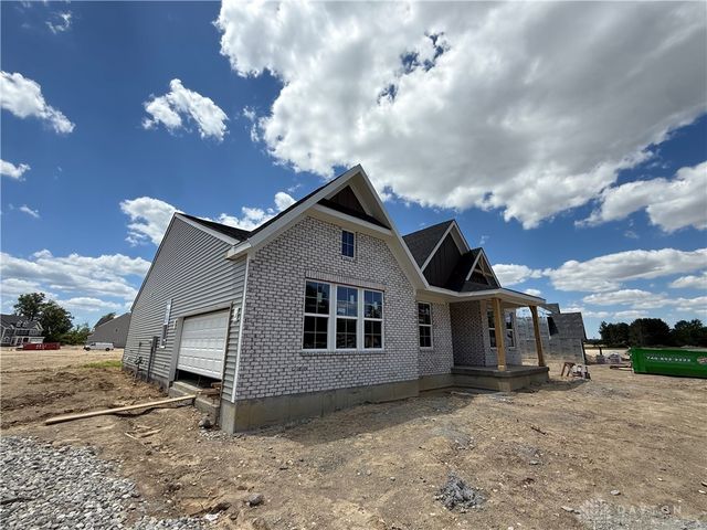 5967 Shooting Star Street, Tipp City, OH 45371