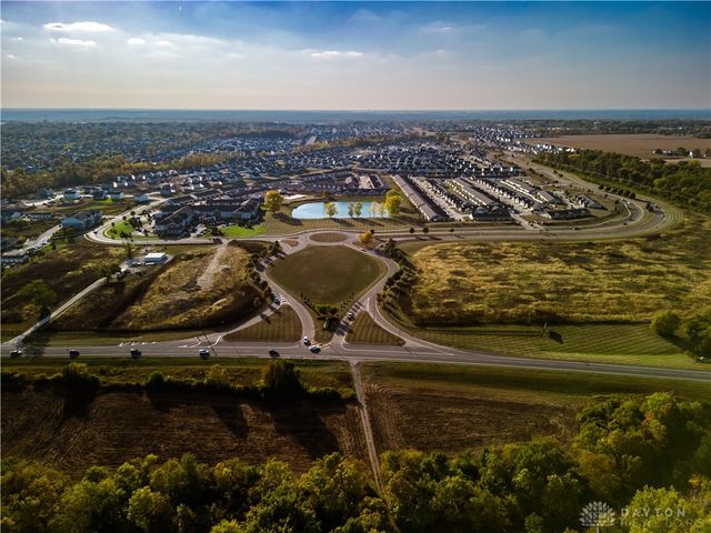 5967 Shooting Star Street, Tipp City, OH 45371