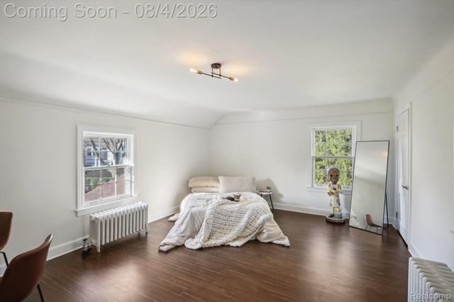 276 Lewiston Road, Grosse Pointe Farms, MI 48236