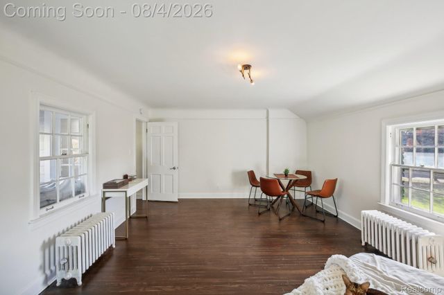 276 Lewiston Road, Grosse Pointe Farms, MI 48236