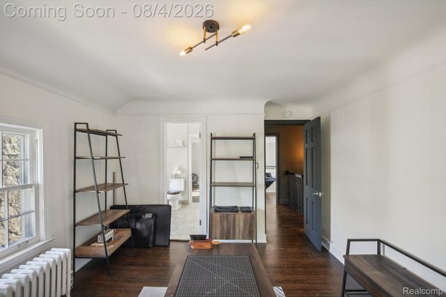 276 Lewiston Road, Grosse Pointe Farms, MI 48236