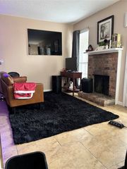 1603 N Garrett Avenue 100, Dallas, TX 75206