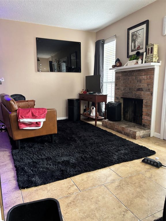 1603 N Garrett Avenue 100, Dallas, TX 75206