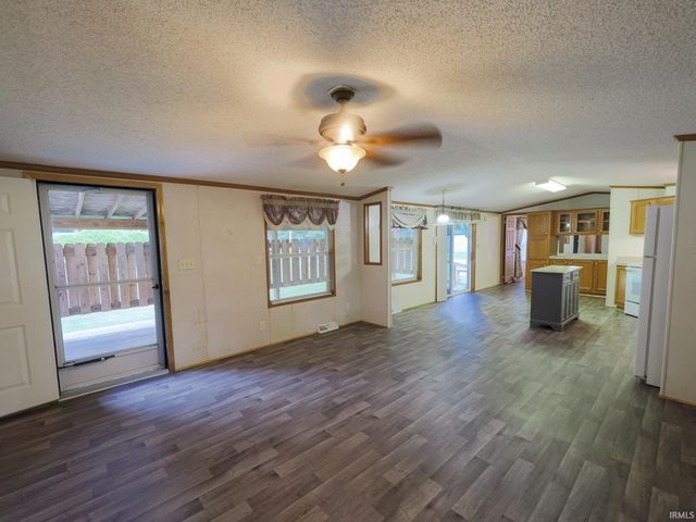 6805 E Palmer Drive, Monticello, IN 47960